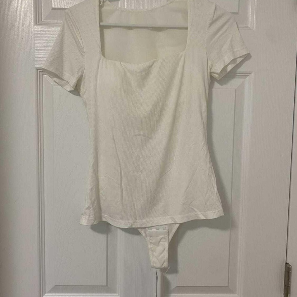 Cream Fitted Short Sleeve Bodysuit